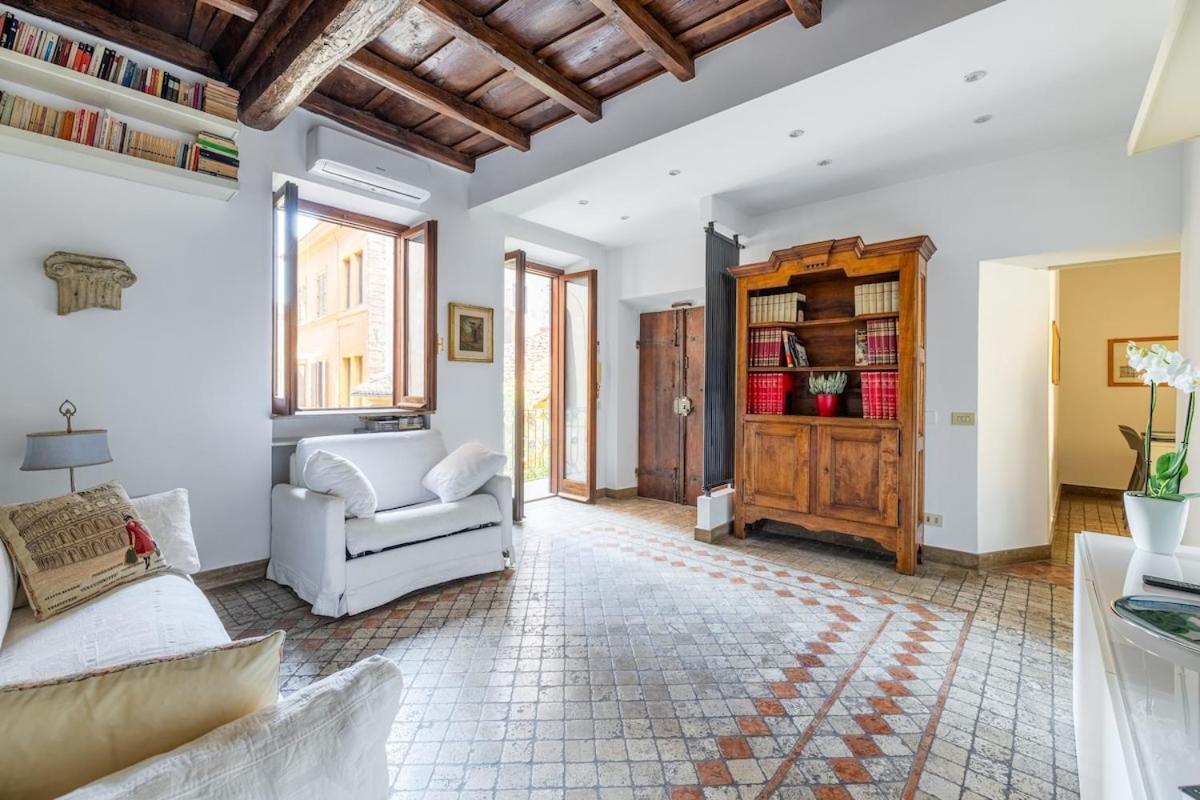 Nostromondo Prestigious 2 Bedrooms Domus In Forum Area * Rome
