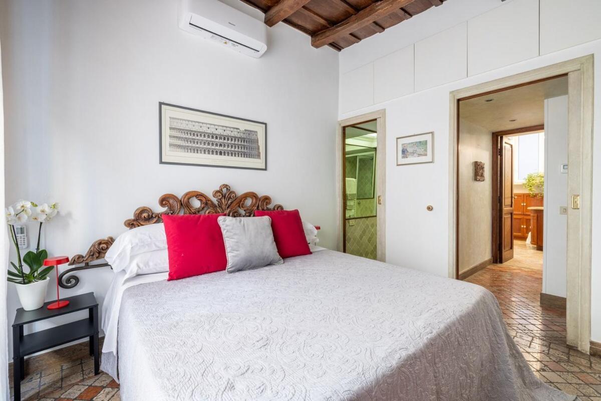 Apartment Nostromondo Prestigious 2 Bedrooms Domus In Forum Area Rome
